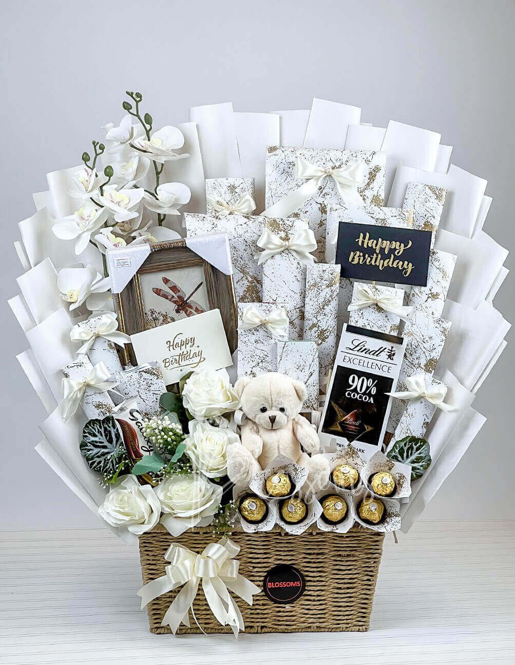 best room decor stores